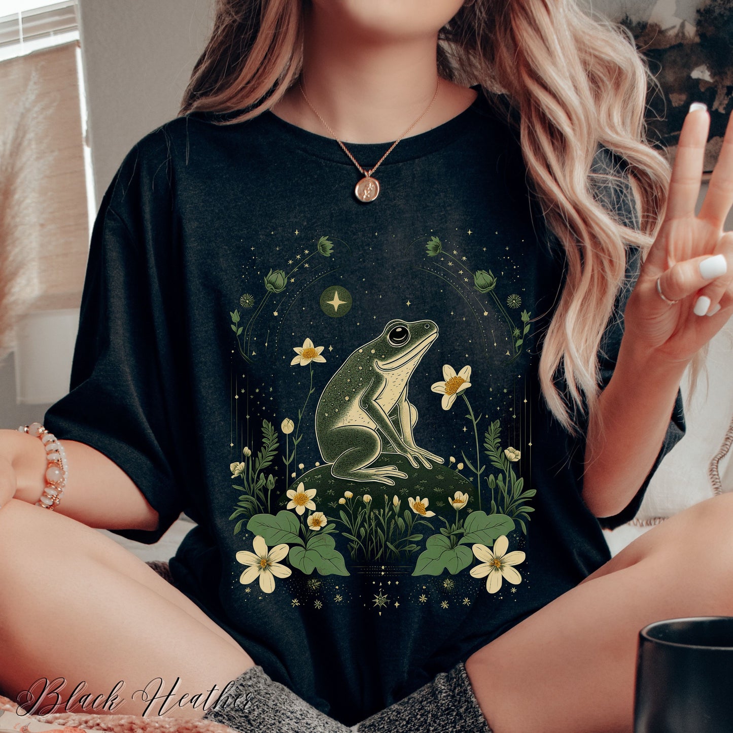 Vintage Frog Shirt - Bohemian Forest Animal Graphic Tee