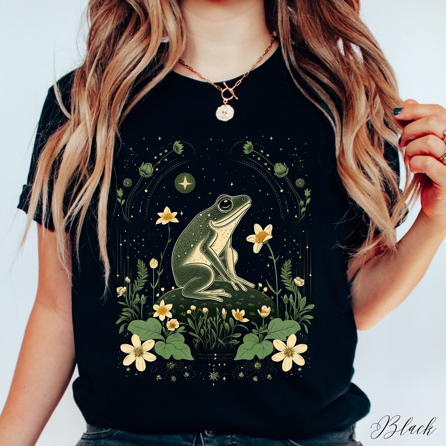 Vintage Frog Shirt - Bohemian Forest Animal Graphic Tee