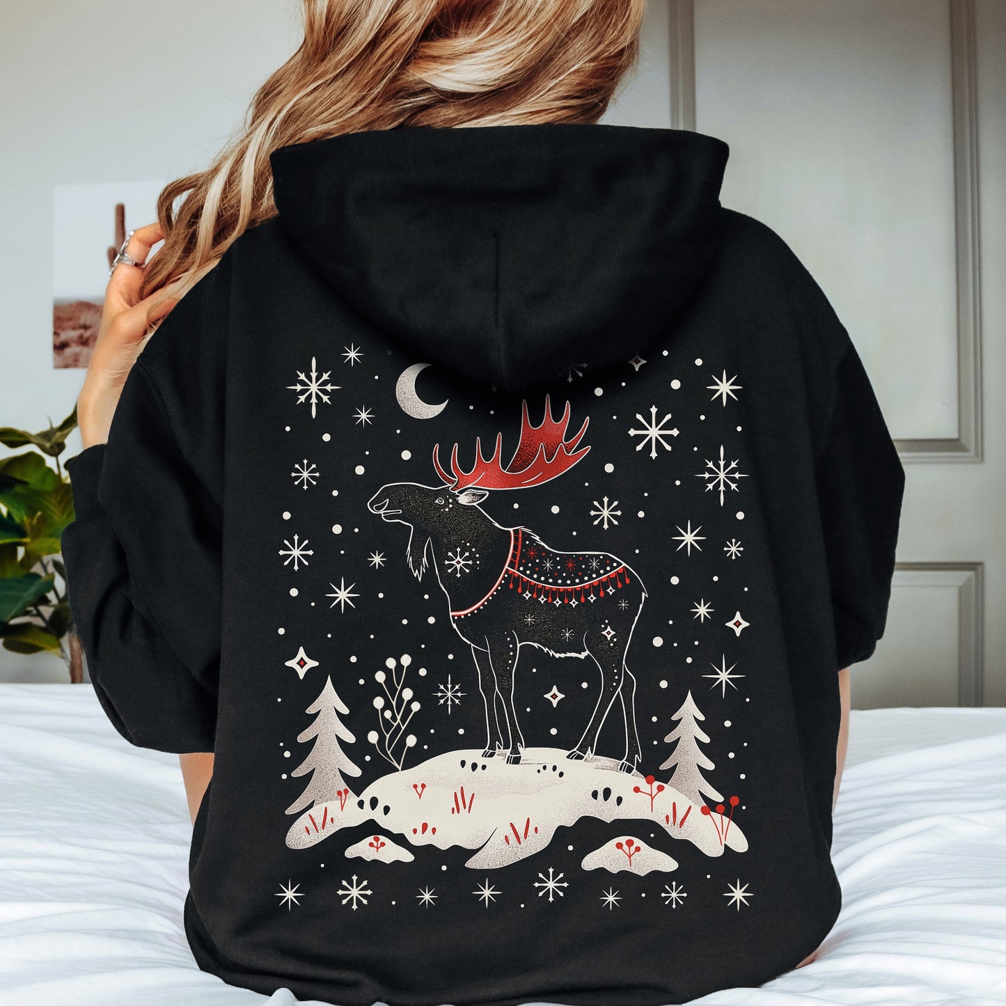 Snowy Moose Christmas Hoodie - Winter Deer Sweatshirt - Arctic Animal Holiday Gifts