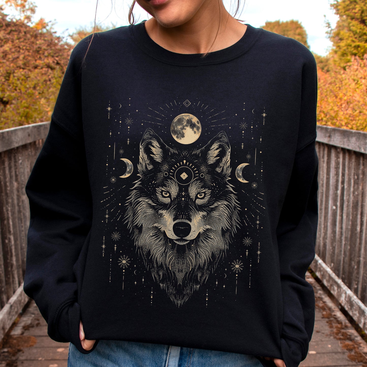 Wolf Moon Sweatshirt - Mystic Folklore Jumper